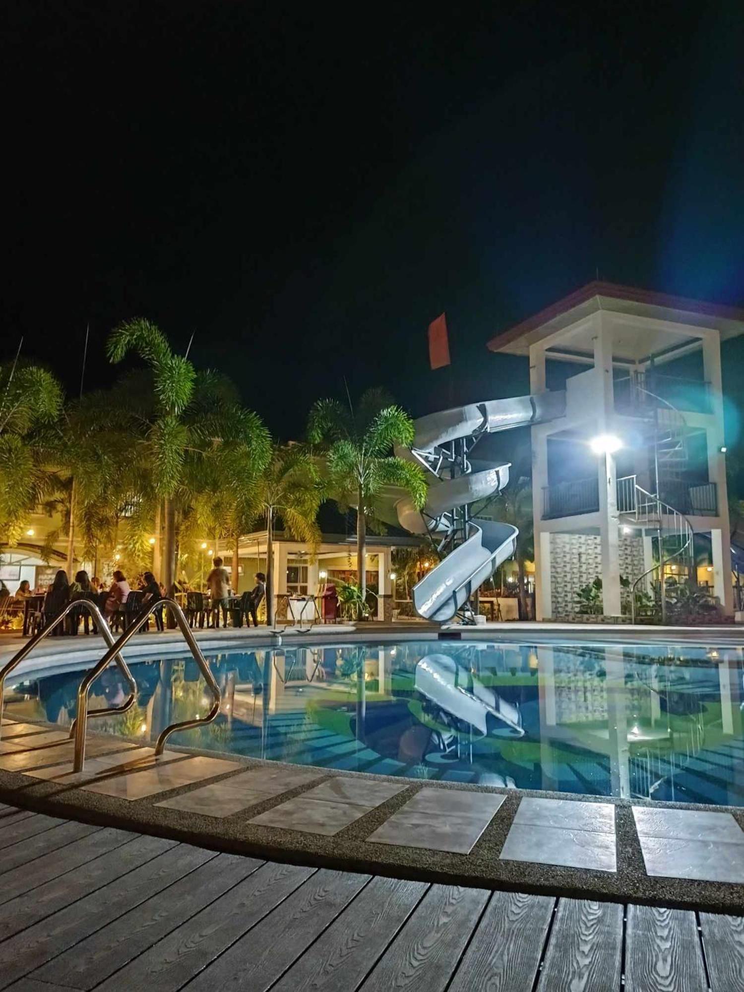 Marand Family Resort Bauang Exterior photo