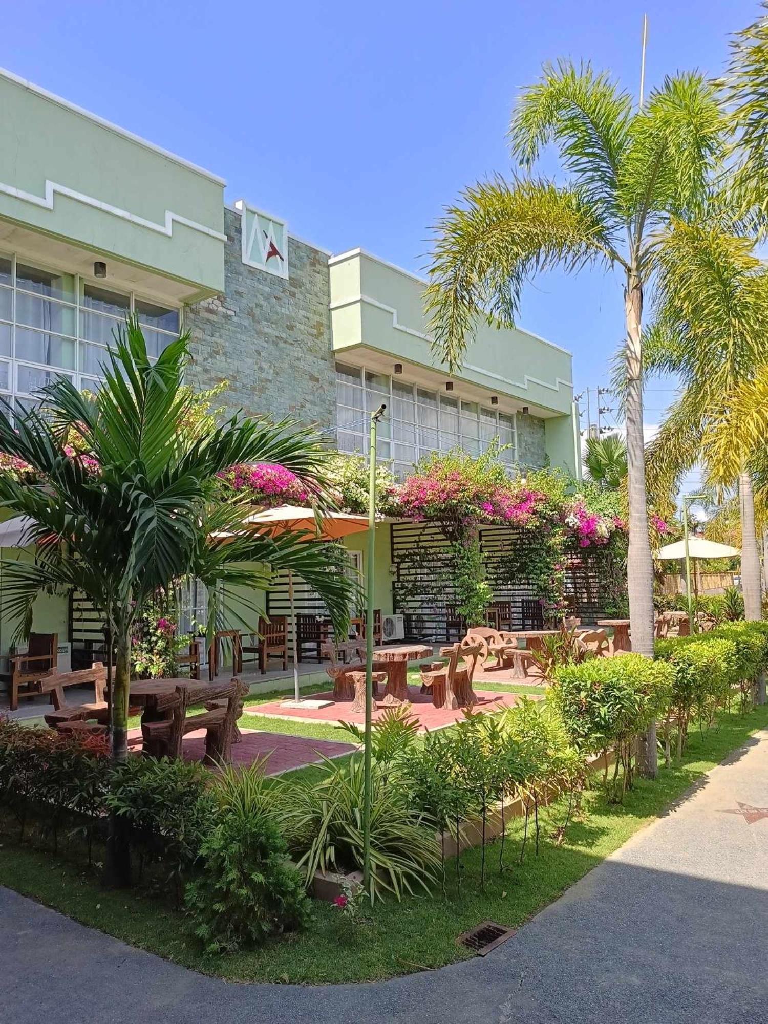 Marand Family Resort Bauang Exterior photo